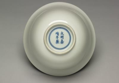 图片[2]-White bowl in the shape of a bell, Ming dynasty, Jiajing reign (1522-1566)-China Archive